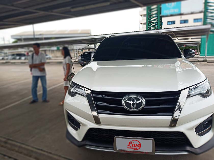 รับซื้อรถ Toyota fortuner TRD 2.8 zigma4 2018